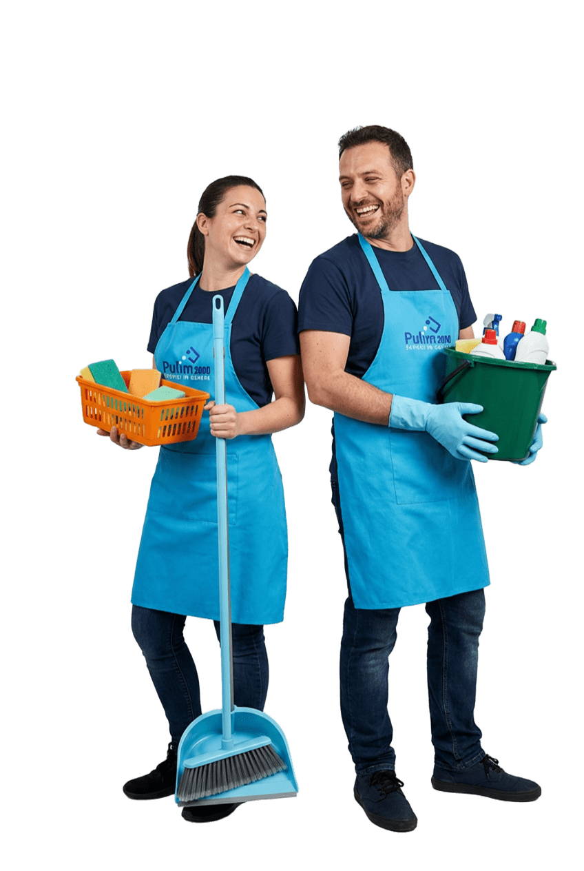Personale Pulim 2000 con attrezzature per la pulizia professionale
